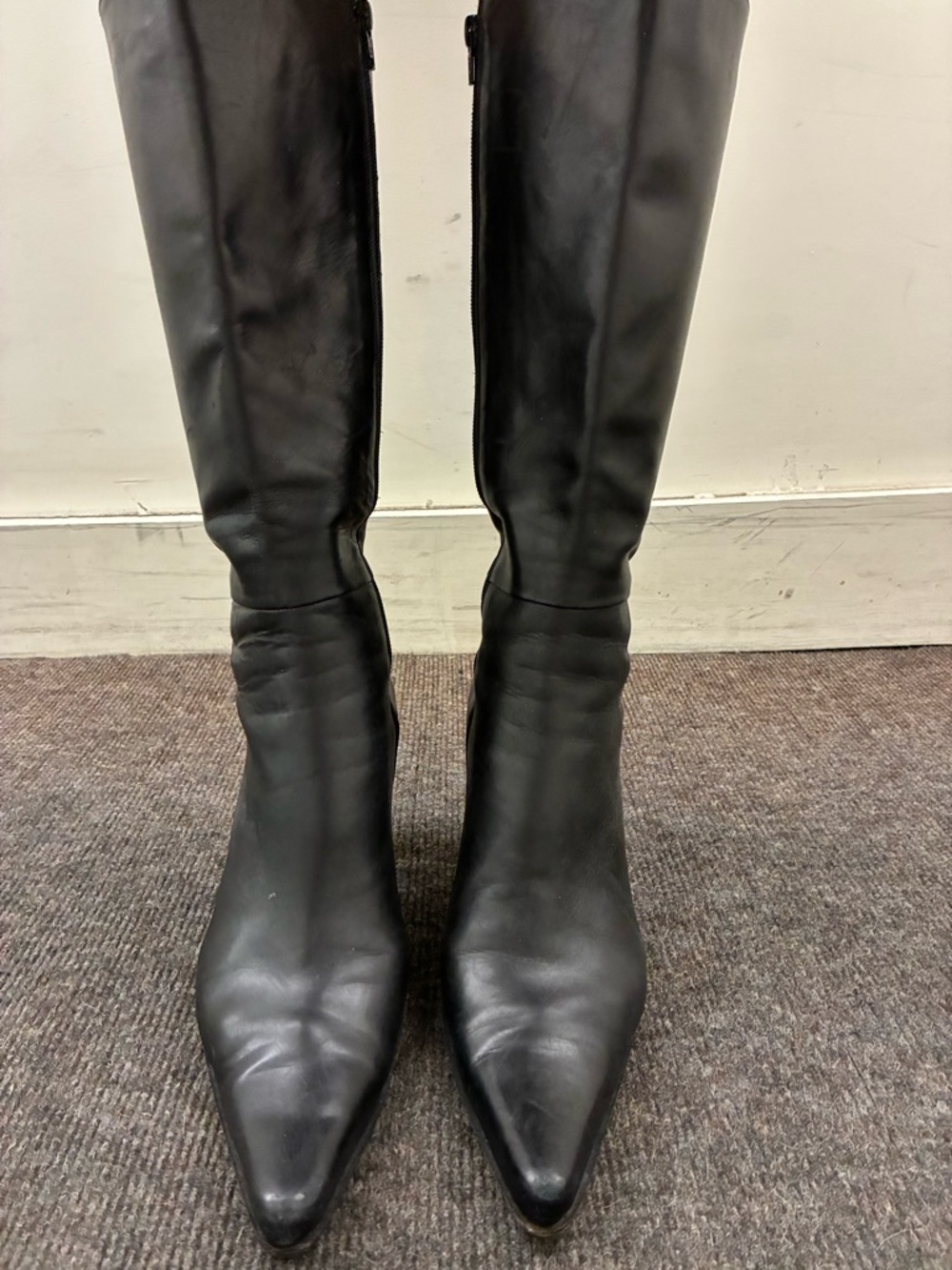 Vintage Original Kenneth Cole Classic Black Pointed-Toe Knee Boots